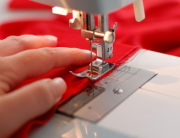Arreglos y adaptaciones de prendas en textil y piel - CUALIFICA